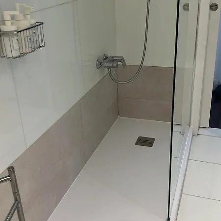 Comfortable In Marques De Pombal Apartman *