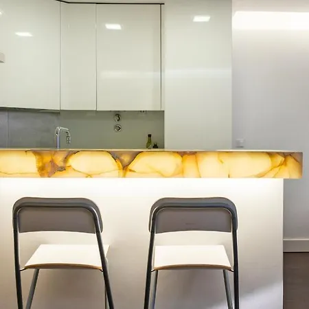 Comfortable In Marques De Pombal Apartment Lisbon