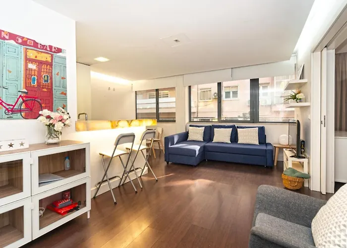 Comfortable In Marques De Pombal شقة