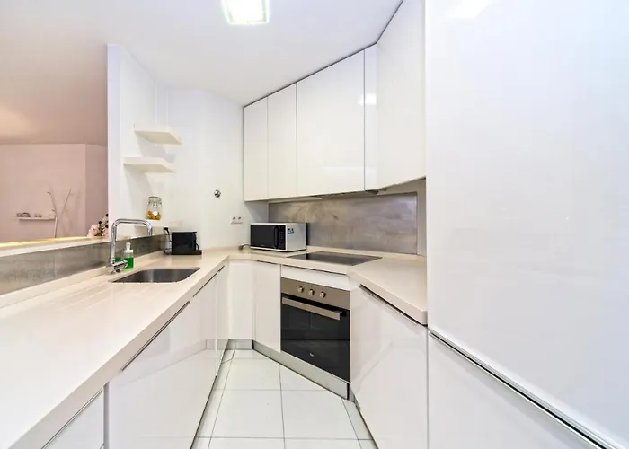 Comfortable In Marques De Pombal * Lisboa