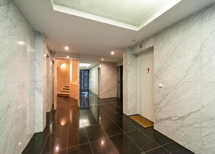 Comfortable In Marques De Pombal شقة