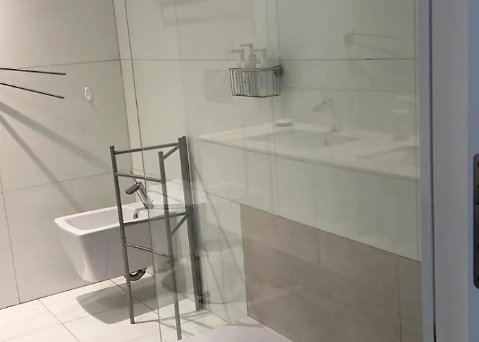 Comfortable In Marques De Pombal Apartament Lizbona
