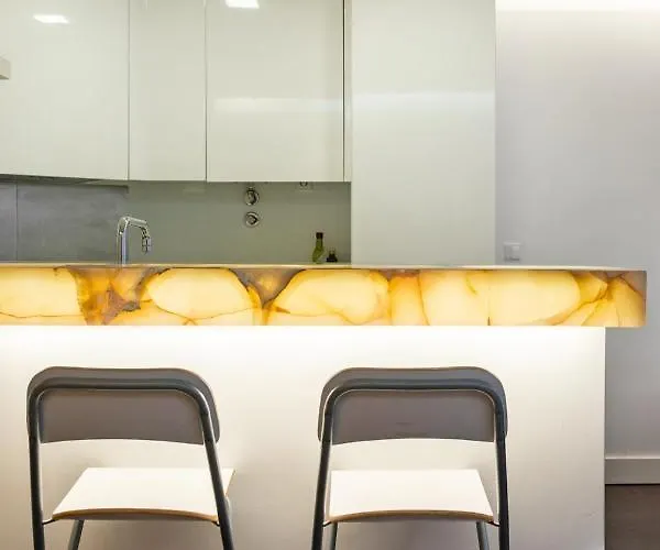 Comfortable In Marques De Pombal Apartment Lisbon